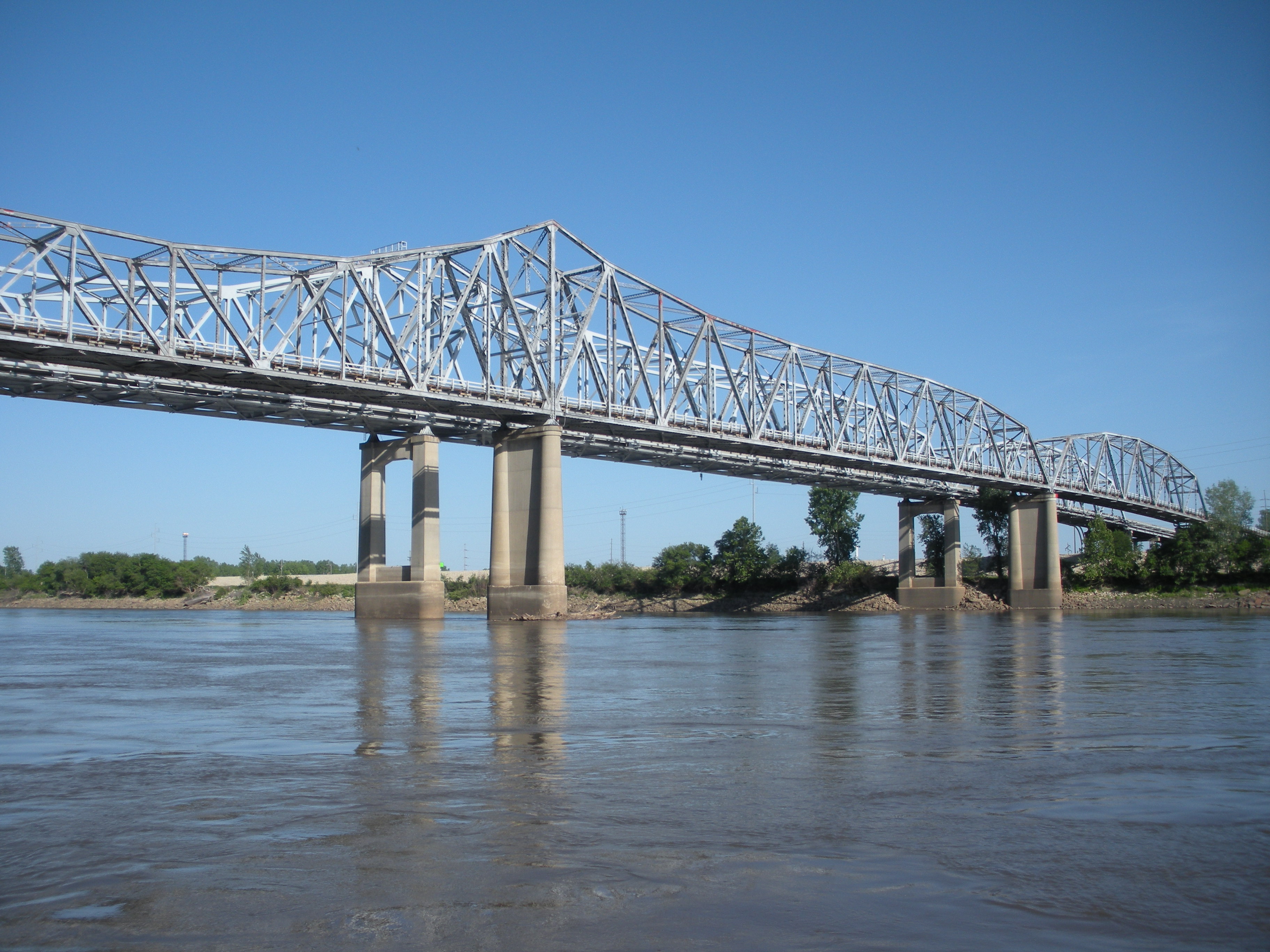 Missouri River Bridge - Projects Application - midasBridge